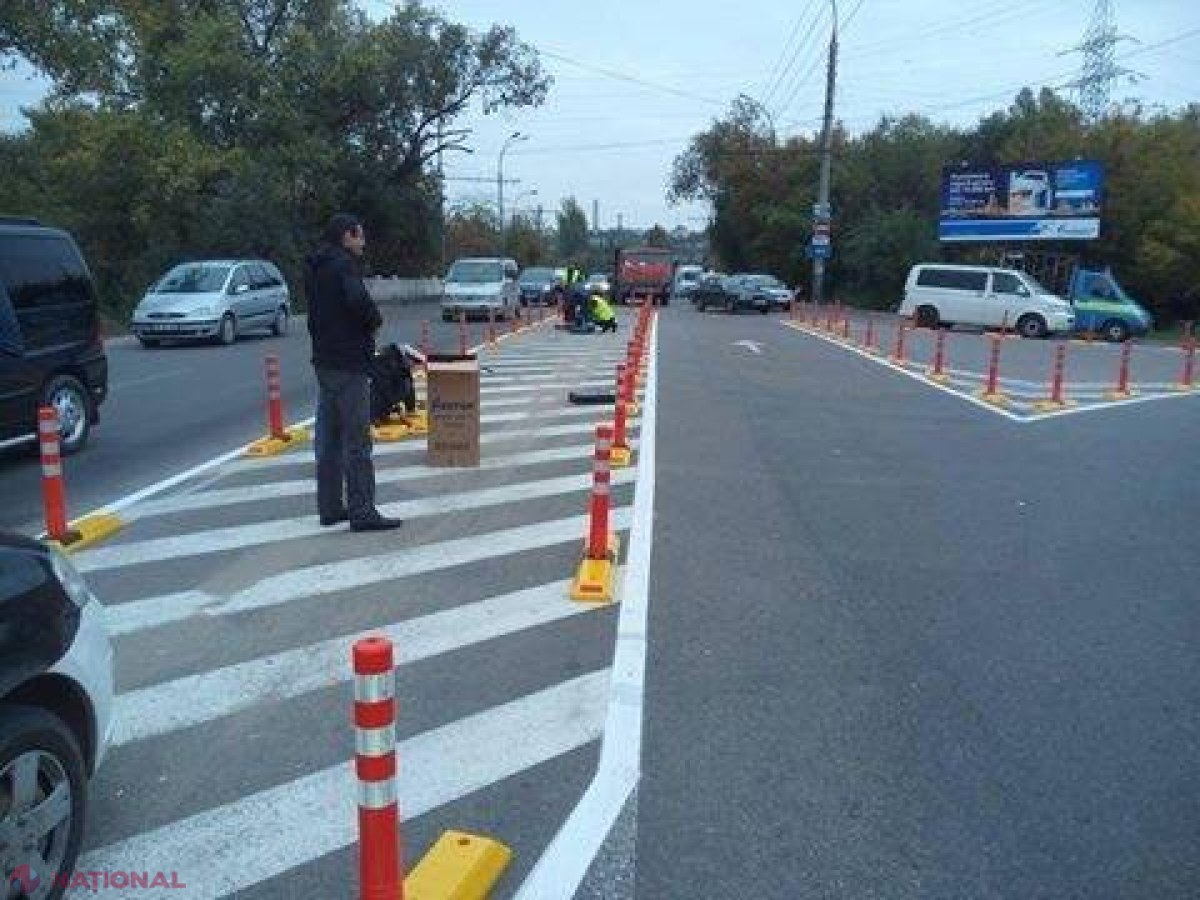 ATENŢIE, şoferi! Sens giratoriu într-o nouă intersecţie din Chişinău