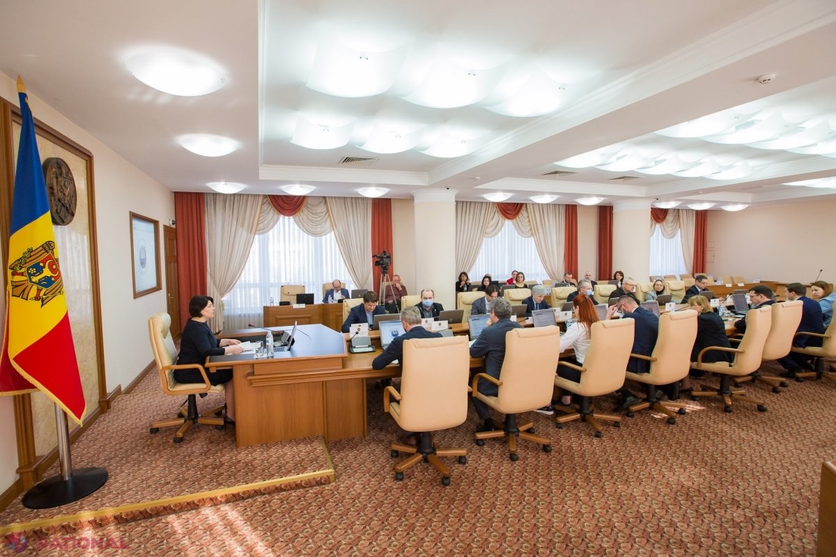Slusari insistă ca TREI MINIȘTRI din Guvernul Gavrilița să fie schimbați de URGENȚĂ: Cine sunt aceștia