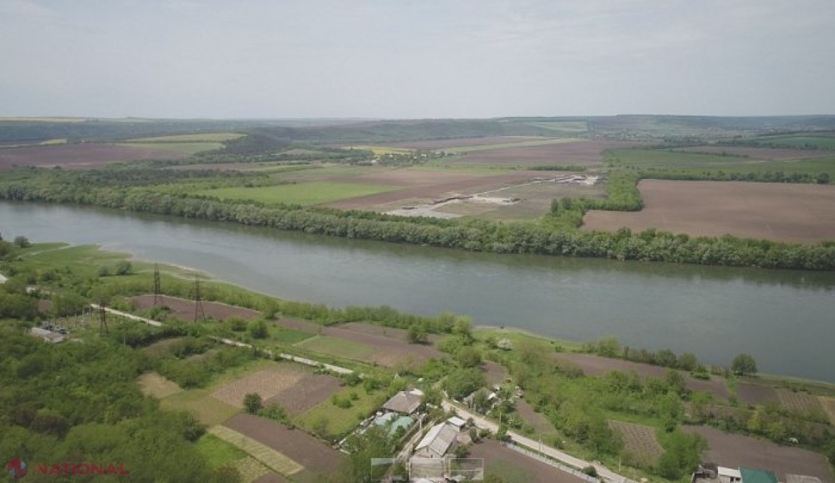 Funcționari din R. Moldova și Ucraina, vizită în locul unde urmează a fi construit podul peste Nistru, în zona localităților Cosăuți și Yampil: 1,4 km și două benzi de circulație