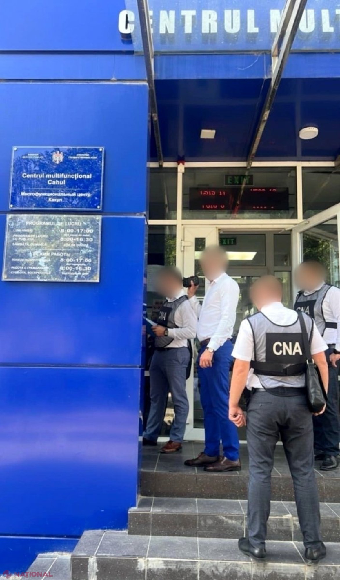 FOTO // Un bărbat cu „influență” în SÎTCCA Cahul, DENUNȚAT la CNA după ce a cerut 400 de euro pentru a facilita obținerea unui permis de conducere