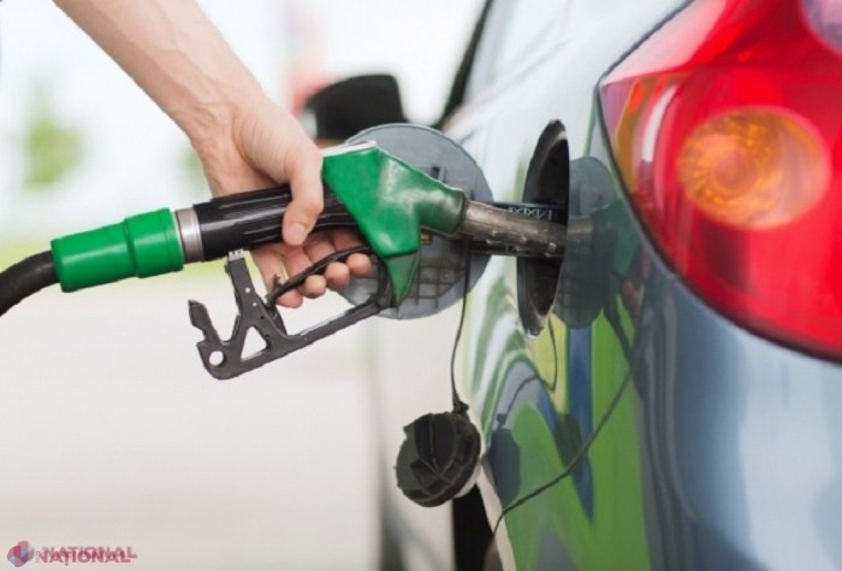 Carburanții se SCUMPESC: Benzina trece de pragul de 23 de lei
