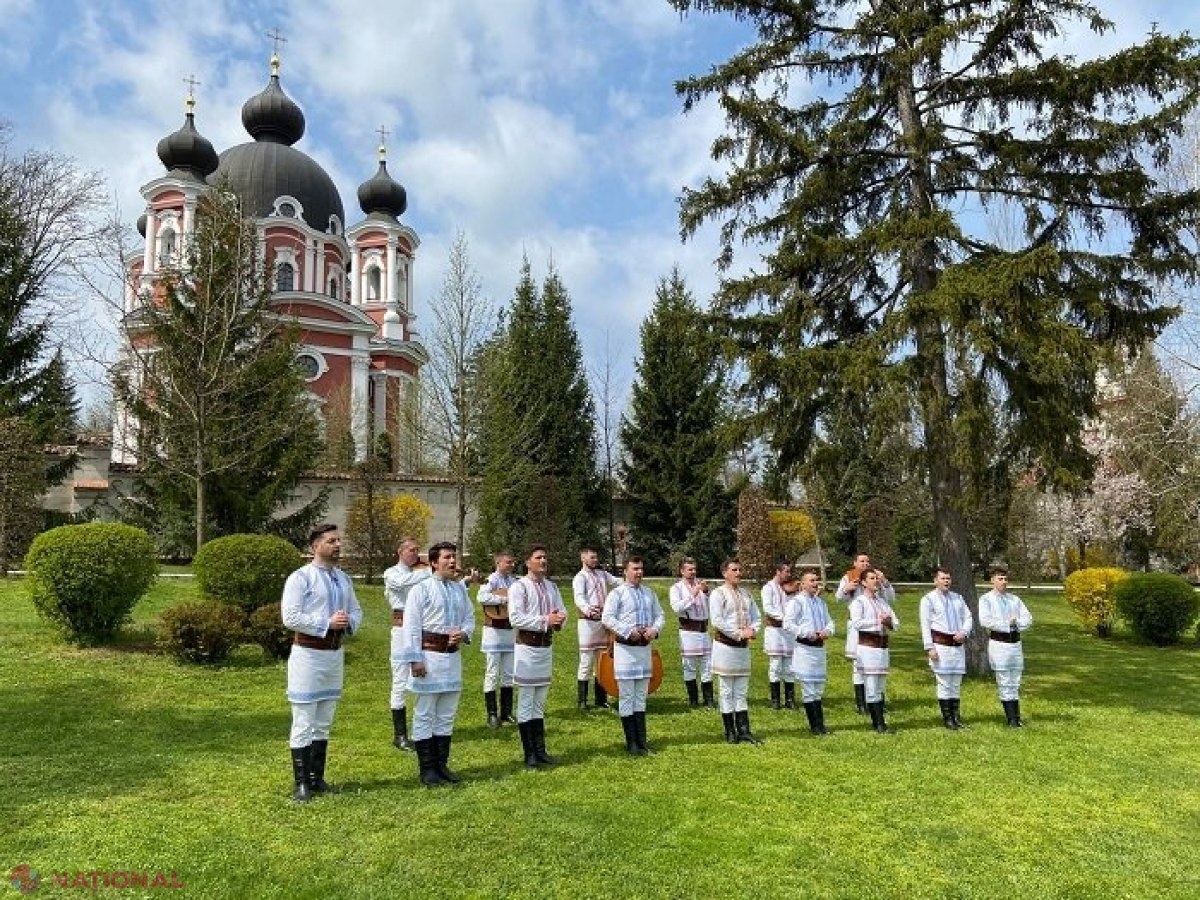 „Plăieșii”, TURNEU pe ambele maluri ale Prutului: „Venim cu partea noastră de dragoste, frumos și lumină pentu a pune umărul la valorificarea și întregirea culturii neamului nostru”. Când și unde îi puteți vedea la Constanța, Chișinău sau Suceava 