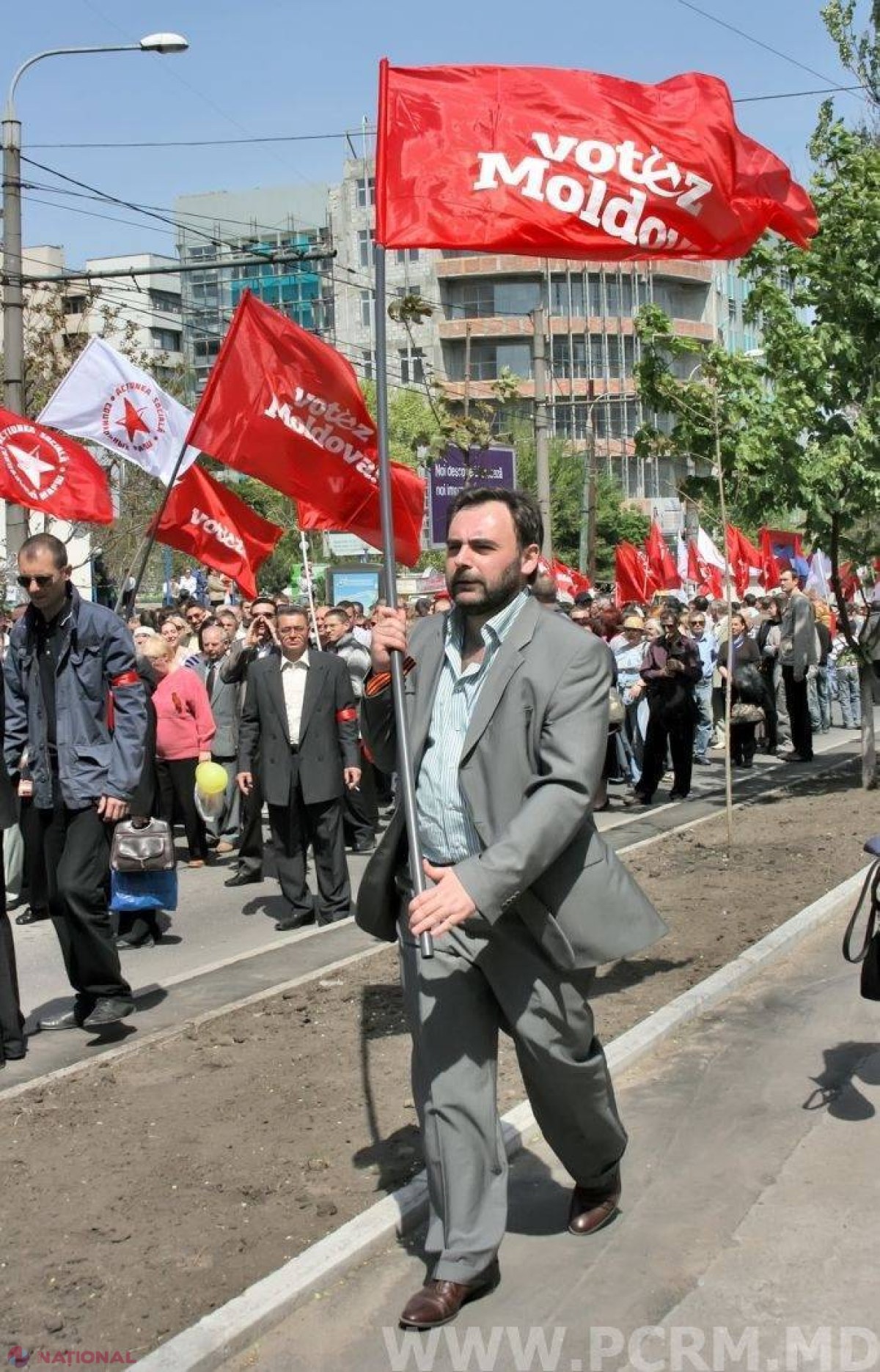 Noi PLECĂRI din PCRM: „Deputații comuniști ne fac de rușine”