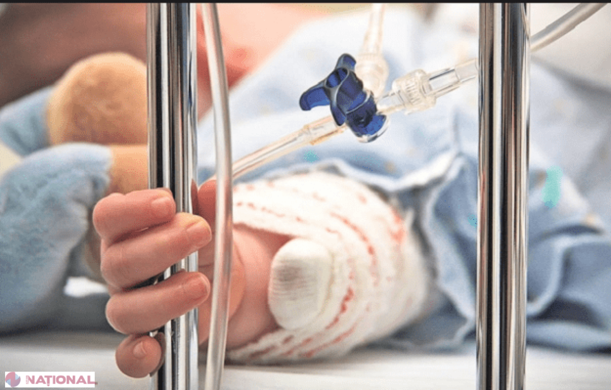 Caz ȘOCANT la Sângerei: O micuță de doi ani, în stare GRAVĂ la spital, după ce ae fi fost bătută crunt de bunica aflată în stare de ebrietate