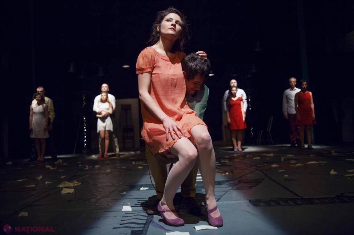 BITEI 2016 // Un spectacol despre ROLURILE sexelor, adus de Teatrul German la Chișinău