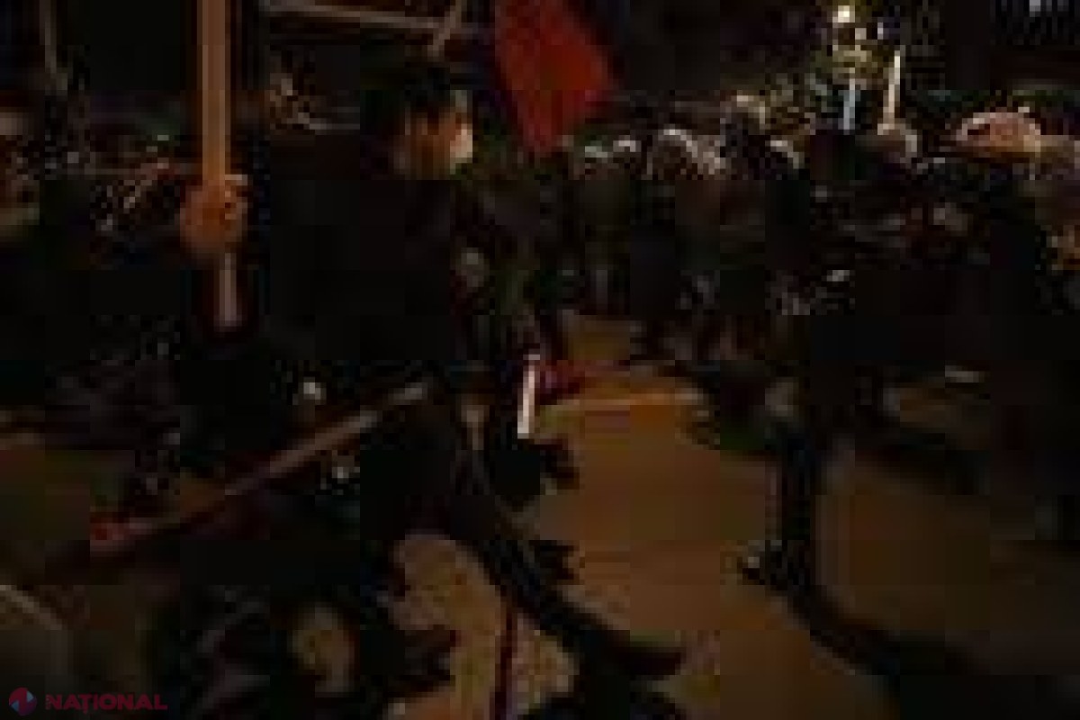 VIDEO // Proteste VIOLENTE în Statele Unite: Contestatarii lui Donald Trump, BĂTĂI cu poliţia 