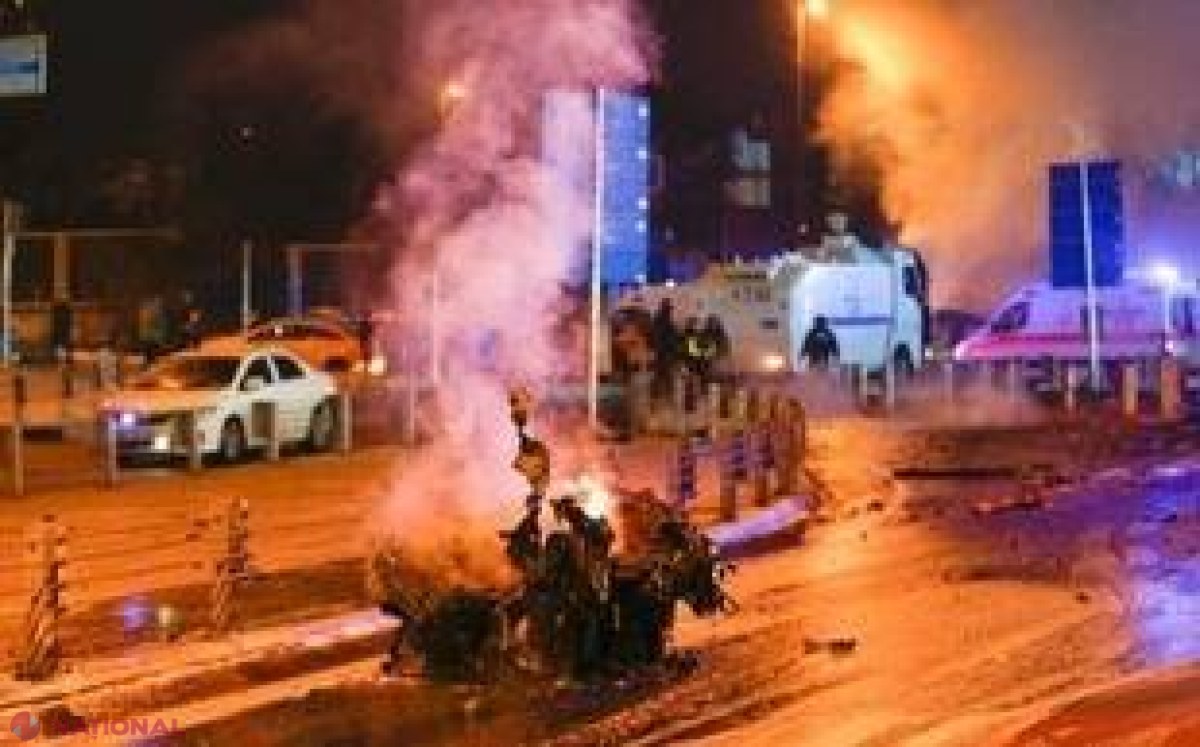 VIDEO // Atentat la stadionul lui Beşiktaş! Bilanţ tragic după ce două bombe au fost detonate după meciul cu Bursaspor. Momentul exploziei a fost filmat