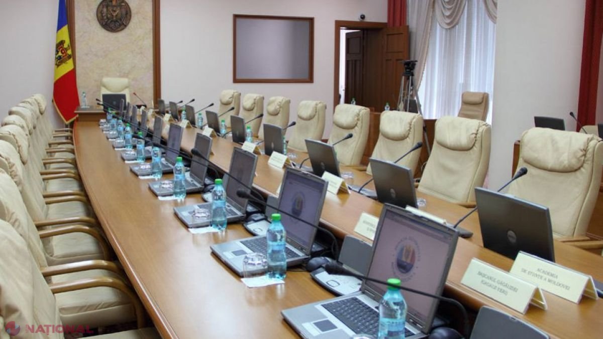 Guvernul Durleșteanu, pe care încearcă să-l învestească majoritatea PSRM – Partidul „ȘOR”, urmează să activeze DOI ani, până la alegerile parlamentare ordinare. Candidatul-SURPRIZĂ pentru funcția de vicepremier pentru Reintegrare
