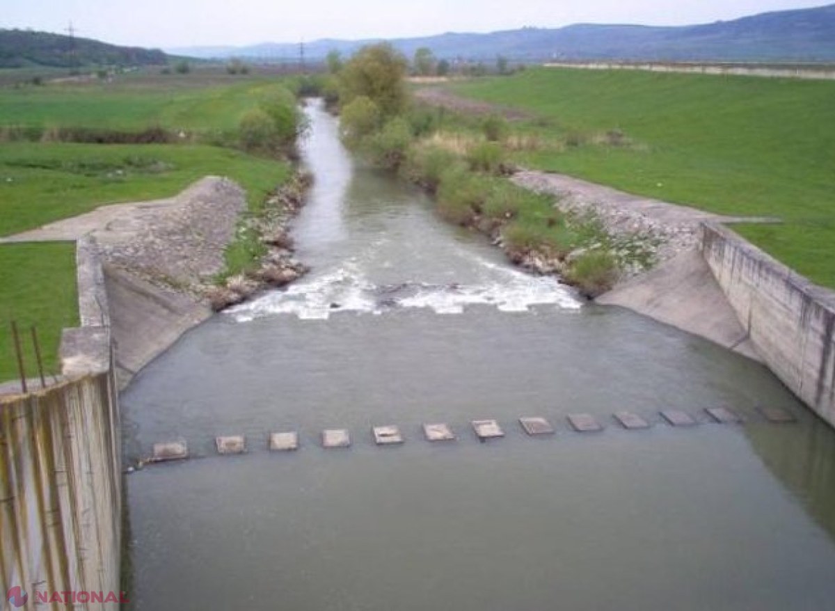 Deținătorii de construcții hidrotehnice, obligați să dețină autorizația de mediu pentru folosirea apelor