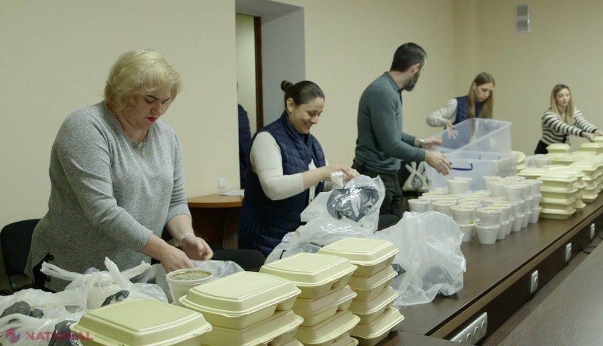FOTO // Prânzurile calde oferite de A.S.I.C.S. reprezintă o SALVARE pentru persoanele nevoiașe din sectorul Centru al capitalei. Asociația a oferit deja peste 10 500 de prânzuri: „Această campanie are un IMPACT major”