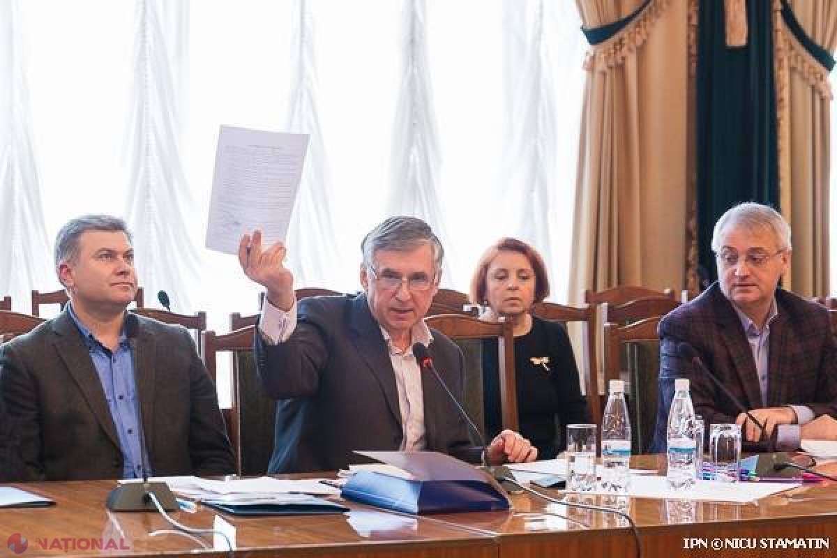 Sfatul lui Sturza pentru unii miniștri din Guvernul Filip: „Dacă vă știți cu probleme, e timpul să o ȘTERGEȚI”