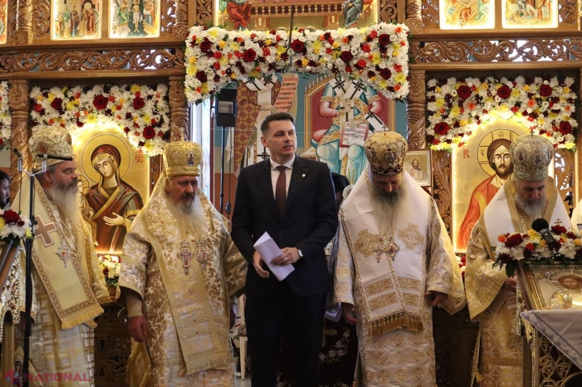Mesajul premierului României transmis cu prilejul aniversării a 30 de ani de la reactivarea Mitropoliei Basarabiei. „Acest moment consfințește legătura trainică a R. Moldova cu România”. Autoritățile de la Chișinău au IGNORAT evenimentul