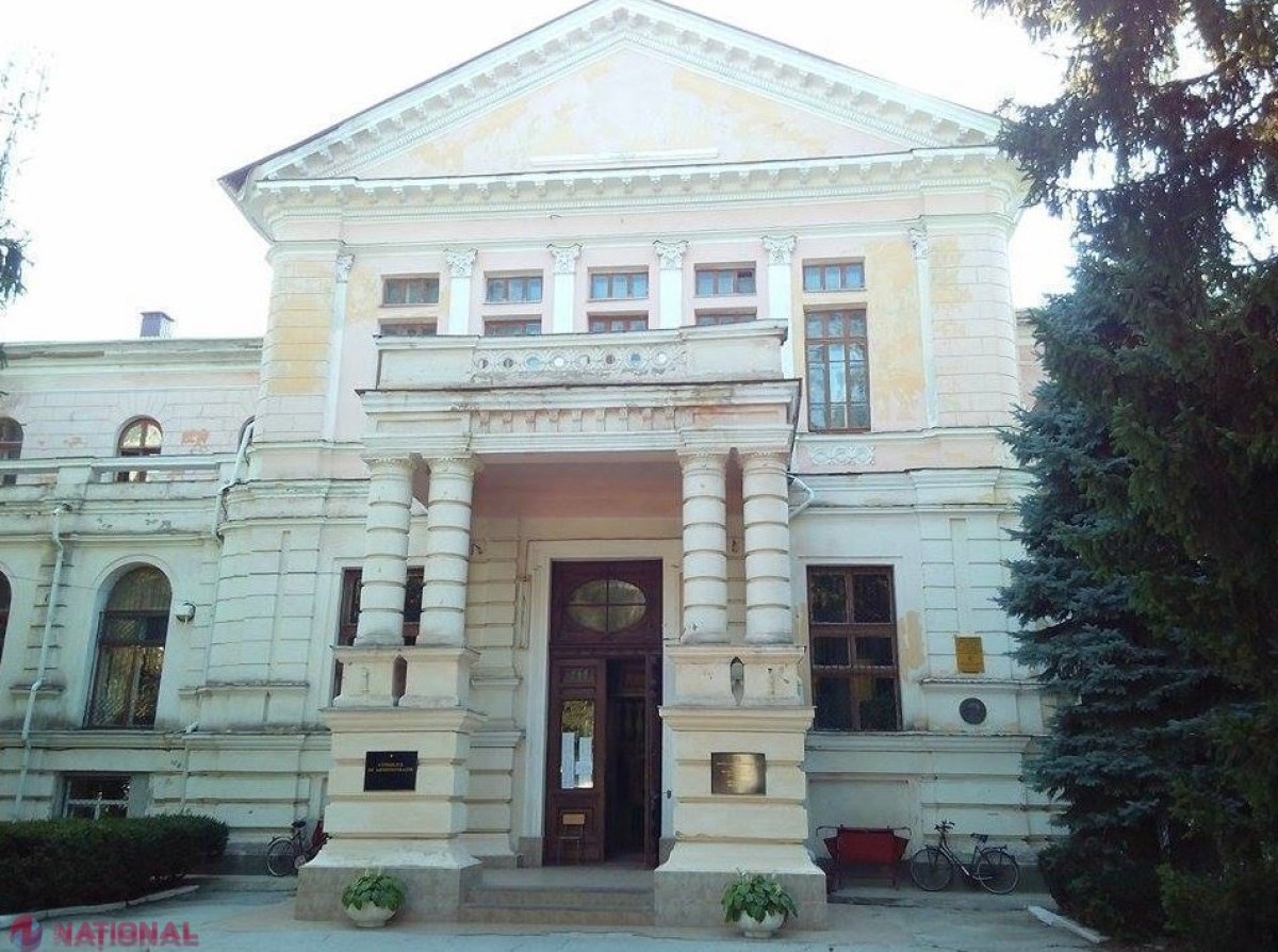 CENTENAR // Clădirea ISTORICĂ din Chișinău, în care Sfatul Țării vota, acum 100 de ani, Unirea Basarabiei cu România, RESTAURATĂ de către Guvernul de la București