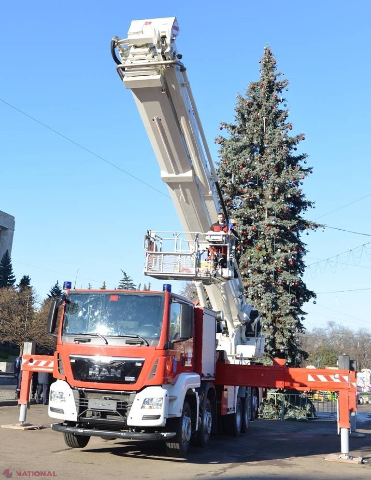 FOTO // Maşină UNICĂ în Chişinău. Costul ei depăşeşte 1,6 MILIOANE de dolari