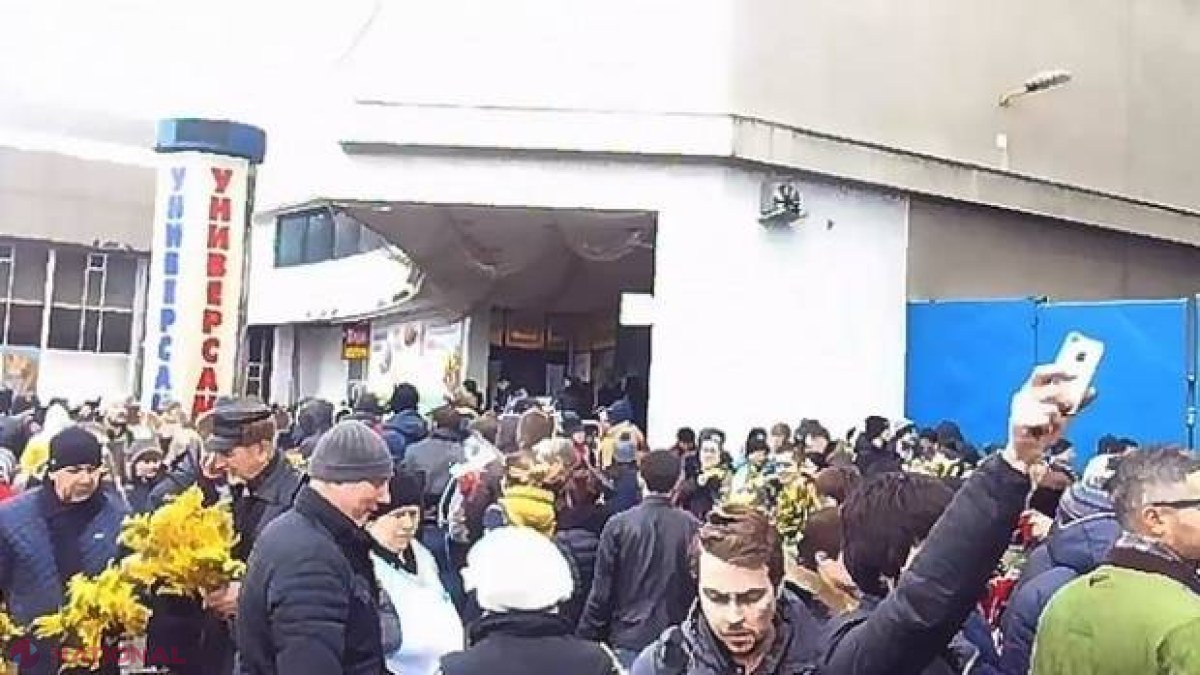 Alertă cu BOMBĂ la Moscova: 2 000 de oameni EVACUAȚI