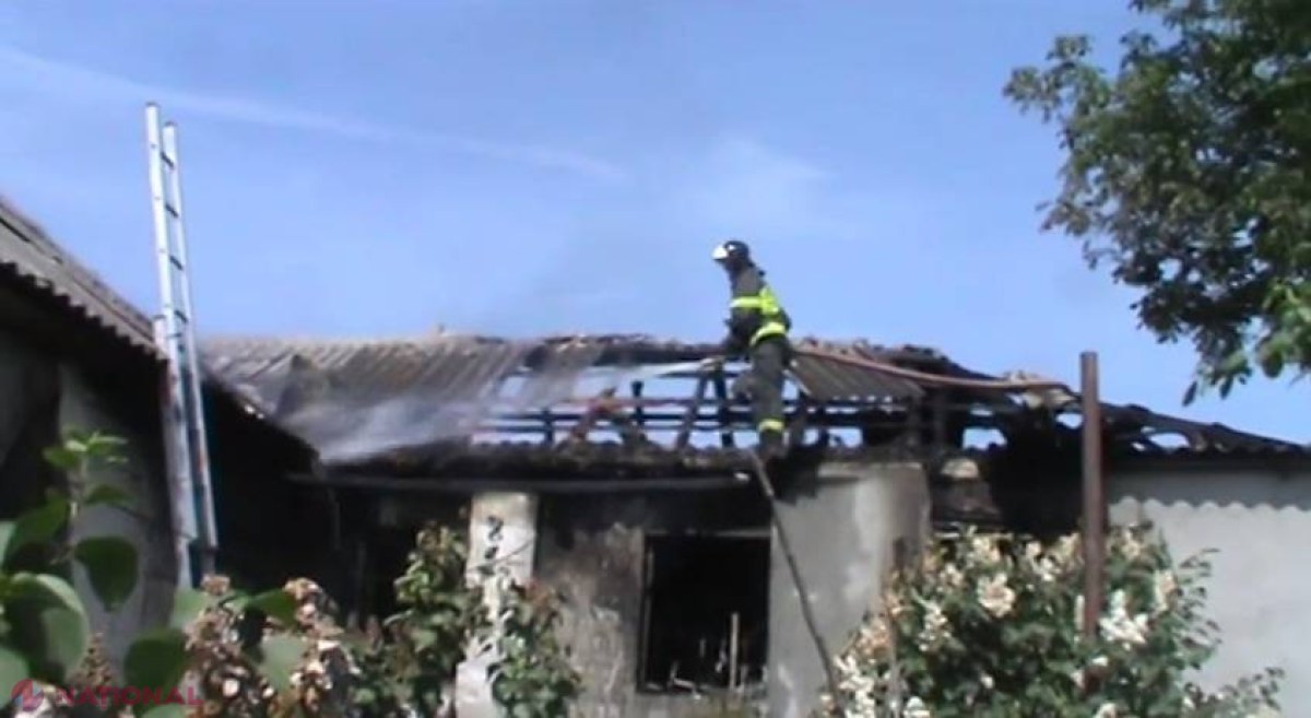 Incendiu la Peresecina. Anexa unei case a fost cuprinsă de flăcări 