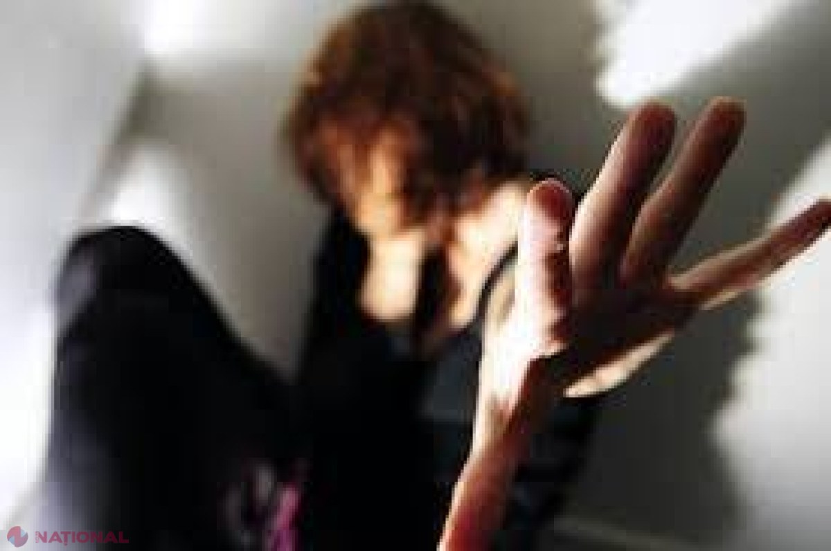 Câți ani de ÎNCHISOARE a primit o femeie din R. Moldova pentru că a traficat o tânără în Turcia