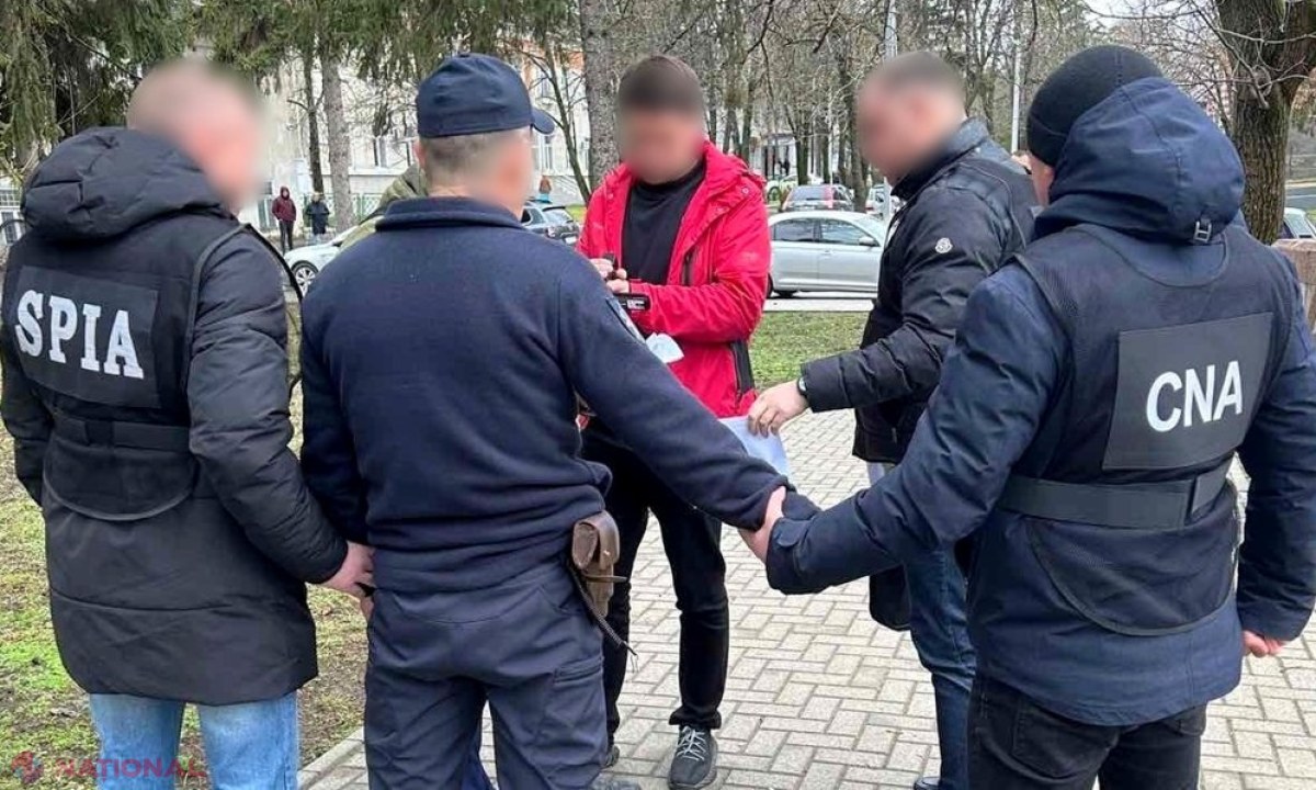FOTO // Un polițist a luat MITĂ de 800 de euro chiar în preajma IP Cimișlia, dar a fost imediat reținut de angajații CNA și SPIA. „Omul legii” a fost denunțat de cel căruia i-a propus „ajutor”