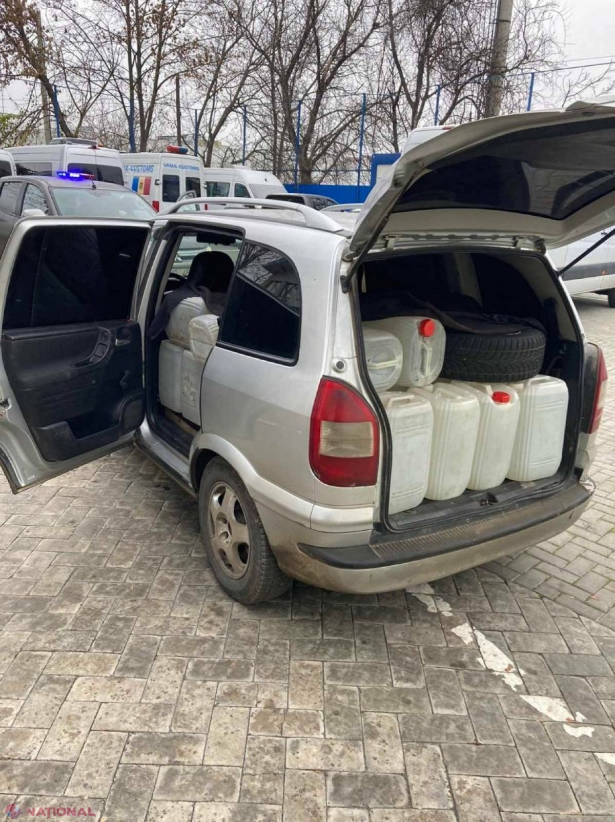 Peste o tonă de alcool la Gâsca, fără acte de proveniență