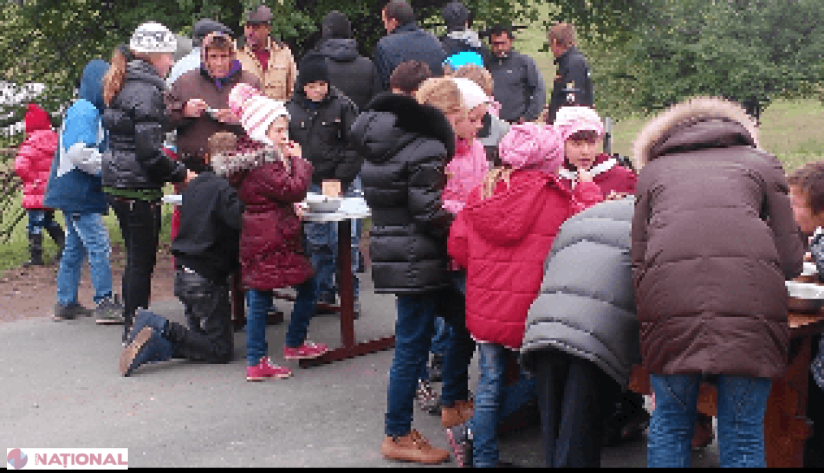 Elevii de la Troița Nouă, hrăniți pentru a protesta
