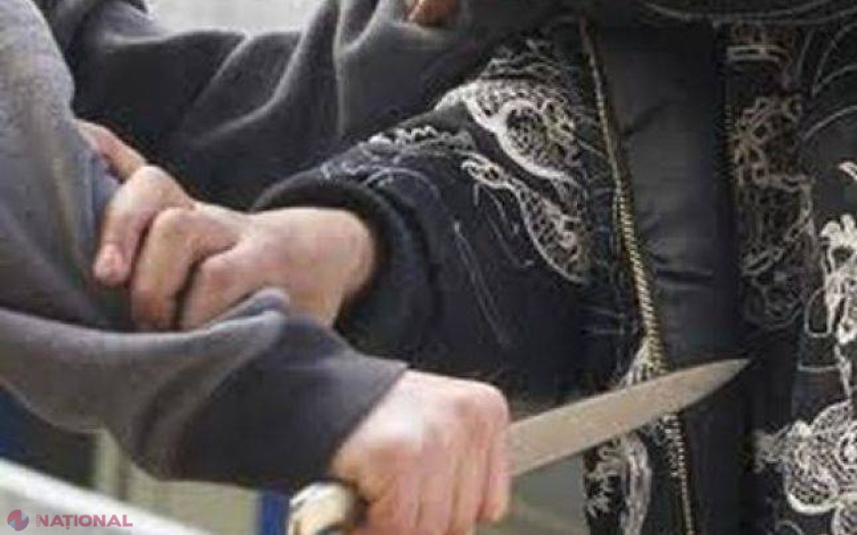 Chișinău // Cu cuțitul în spate: Cearta dintre două surori a băgat-o pe cea mai mică în spital