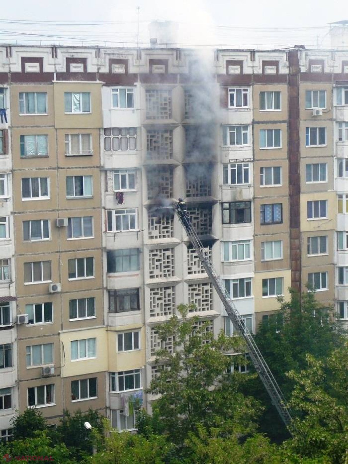 Incendiu într-un bloc de locuit din sectorul Ciocana