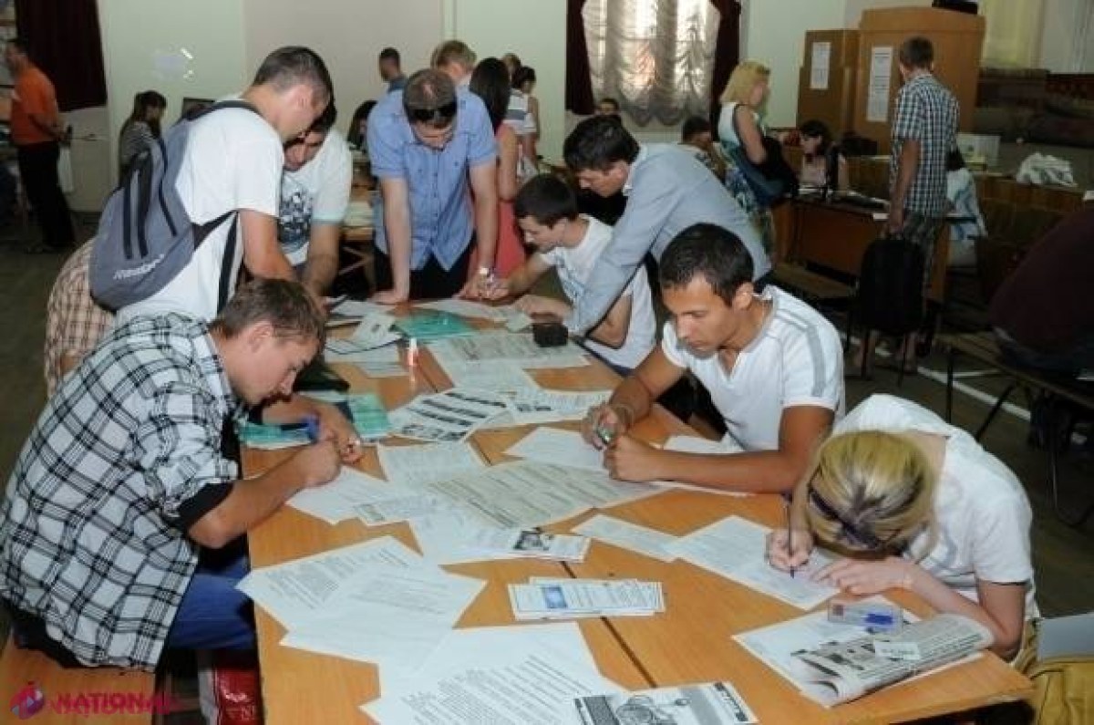 Peste o MIE de studenți din R. Moldova au fost SCUTIȚI de taxa pentru studii pentru că au învățat bine