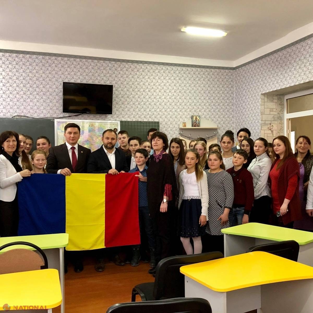 CENTENAR // 100 000 de cărți în limba română, pentru copiii din R. Moldova