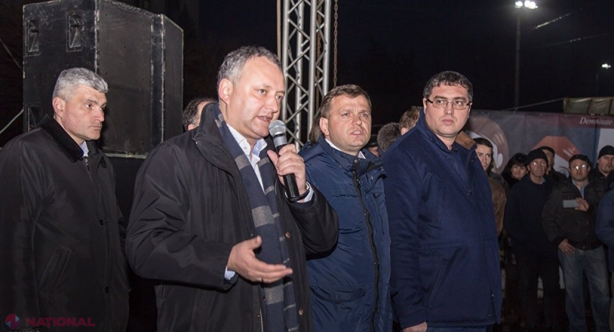 Năstase i-a cerut lui Usatîi să nu-i mai pronunțe numele, pentru că „va afla cât de mică e R. Moldova”: „Atunci mi s-a aprins BECULEȚUL”