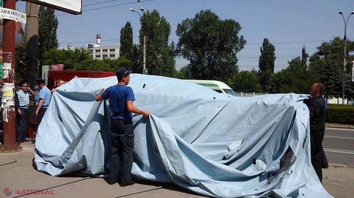 Cum scăpăm de temperaturile FIERBINȚI. Corturile ANTICANICULĂ au fost din nou amenajate