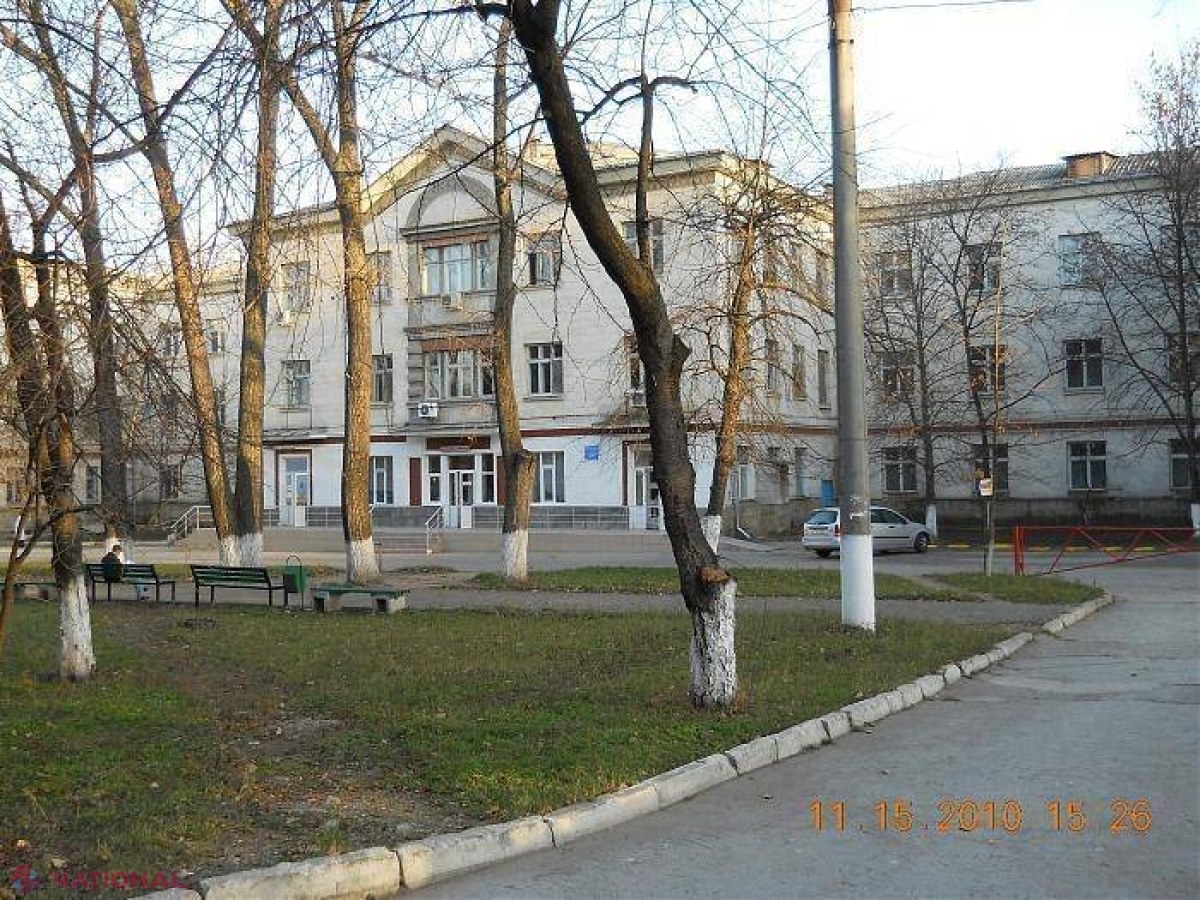 Liberalii Cebanu și Moldovanu ar fi fost surprinși CHEFUIND în biroul directorului Spitalului Nr. 1. Primarul interimar a dispus efectuarea unei anchete