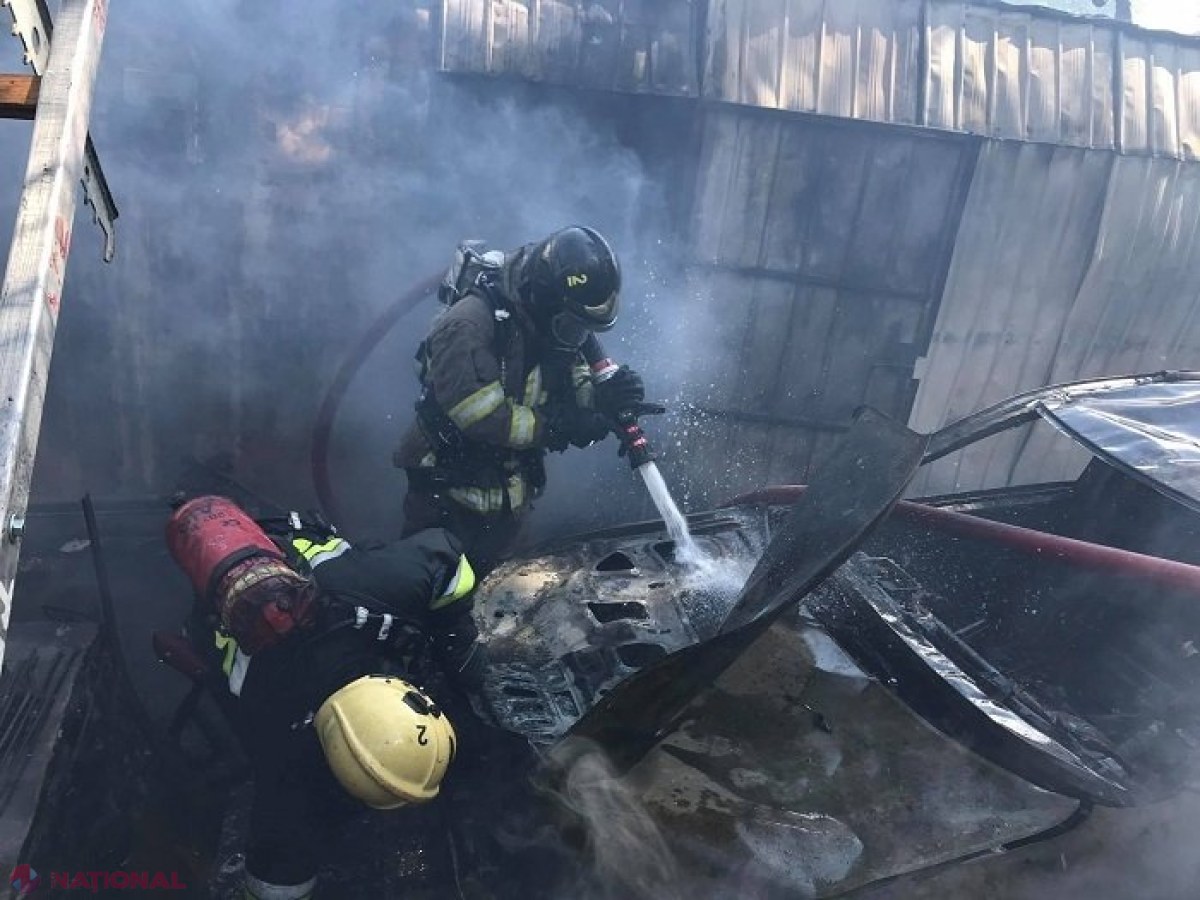 FOTO // INCENDIU în Chișinău: Depozit cu sute de litri de motorină, în FLĂCĂRI