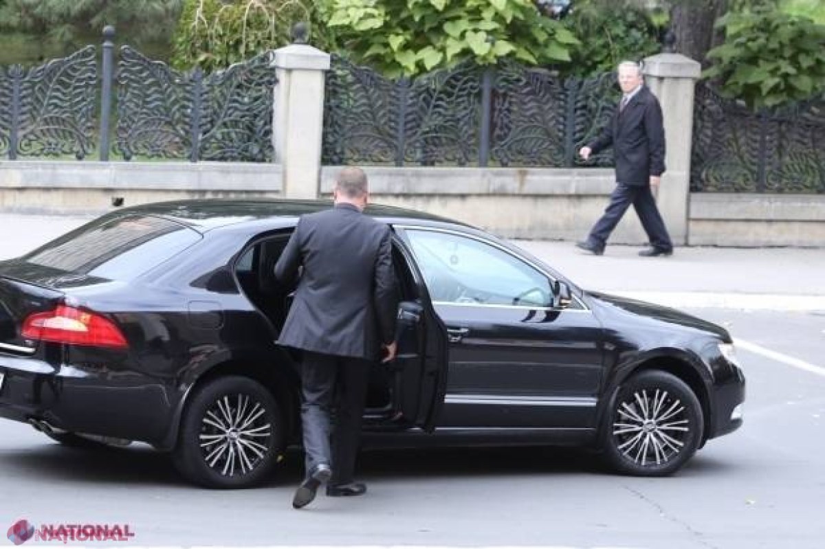 Președinția își cumpără mașini noi