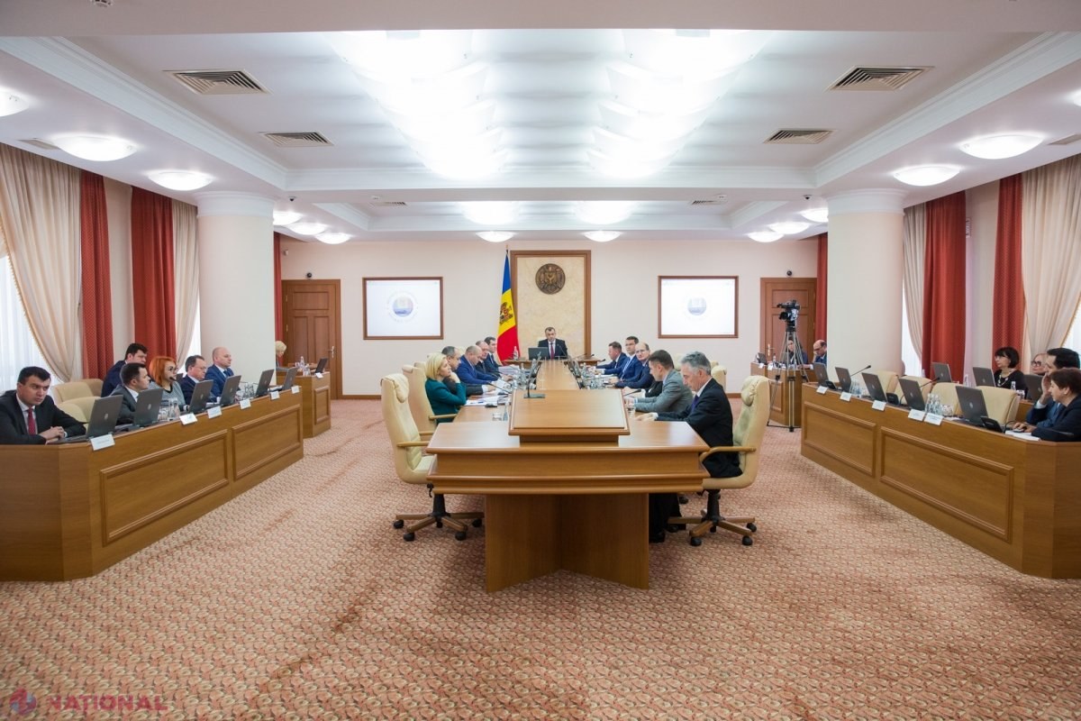 DOC // Proiectul legii BUGETULUI de stat pentru 2020 a fost APROBAT de Guvern: „Multe DEZMĂȚURI am văzut în politica moldovenească, dar Guvernul Chicu a reușit să mă uimească”