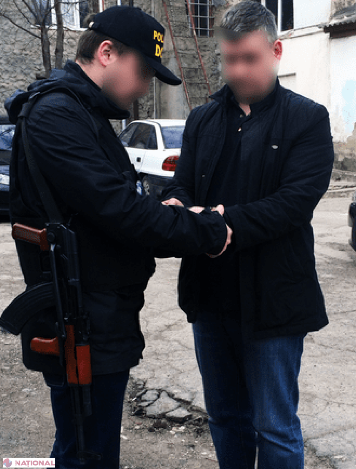 S-a apucat de șantaj fiind încă în pușcărie