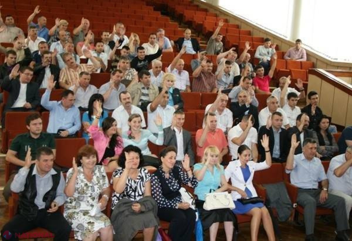 Noi demiteri în Partidul Liberal