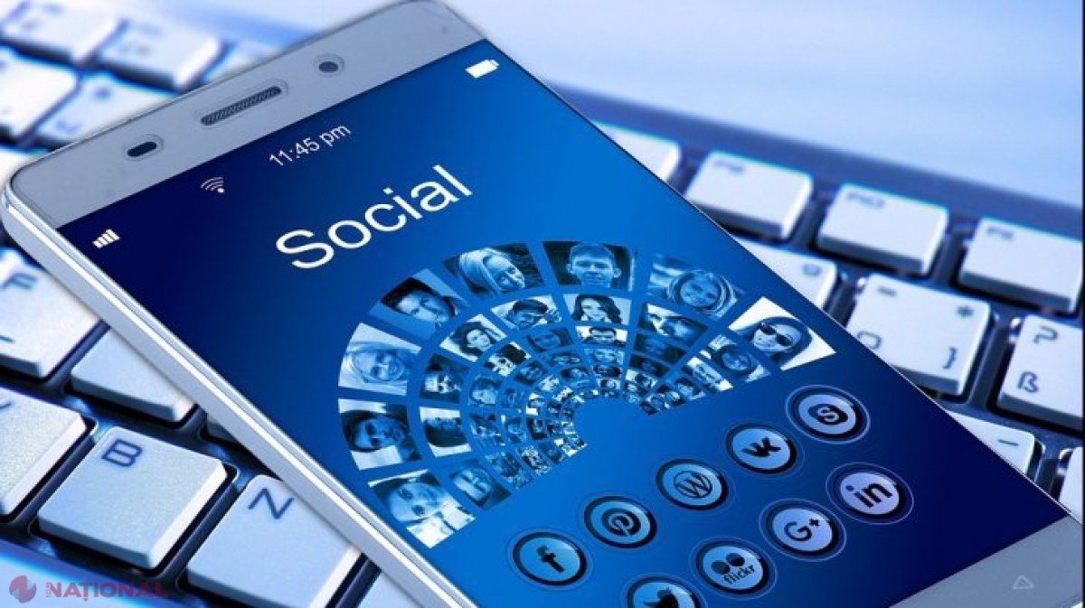 Cele trei MESAJE care-ți aduc CONCEDIEREA, dacă le publici pe Facebook