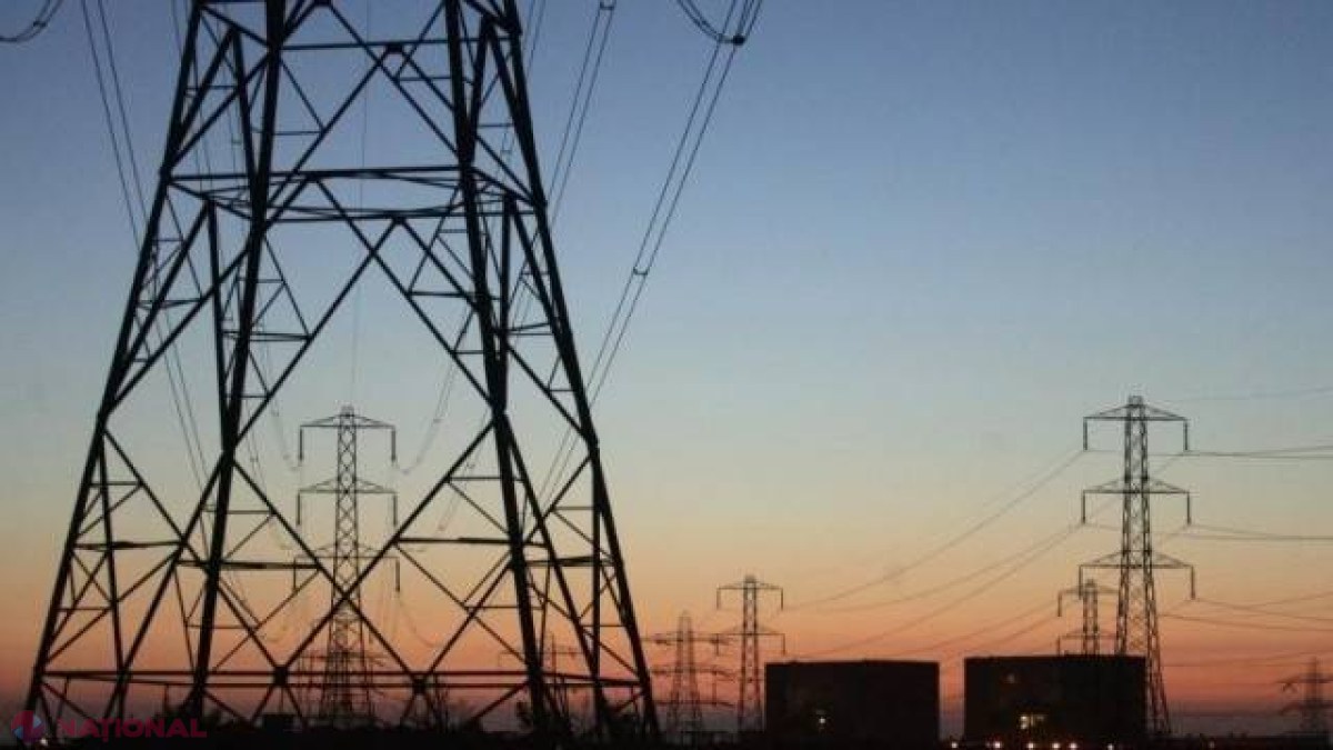 Plouă puternic în toată republica! Patru localități sunt deconectate de la energia electrică