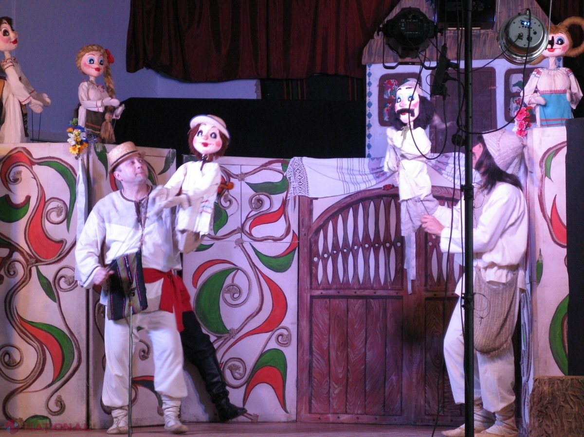 Spectacole de TEATRU în șase localități din republică, în cadrul proiectului „Caravana limbii române în sudul R. Moldova”