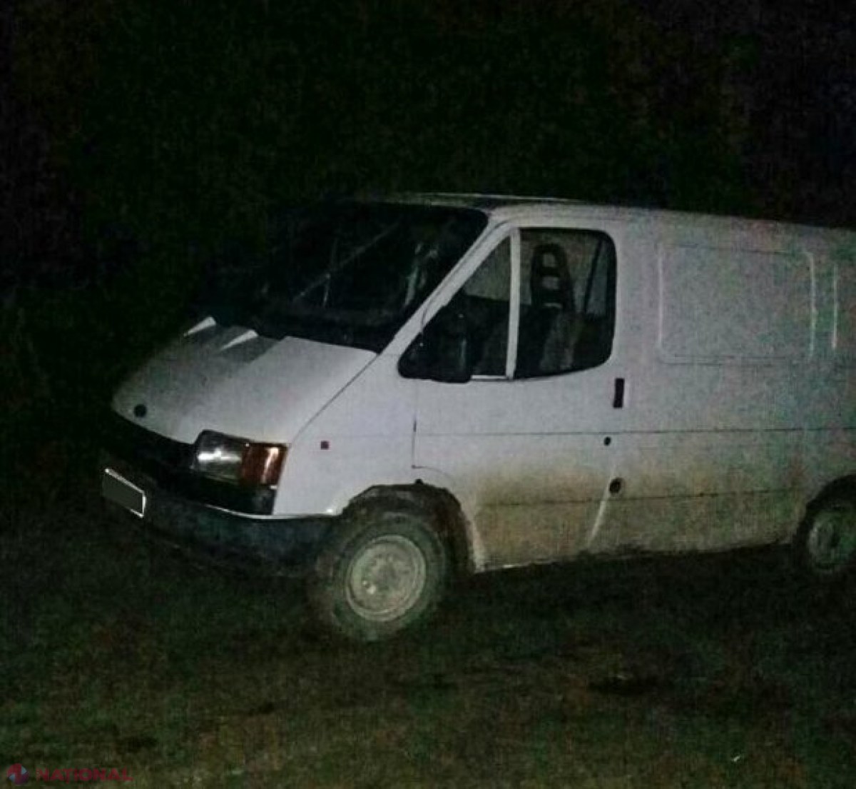 O mașină FURATĂ la Criuleni a fost găsită ABANDONATĂ la Leova
