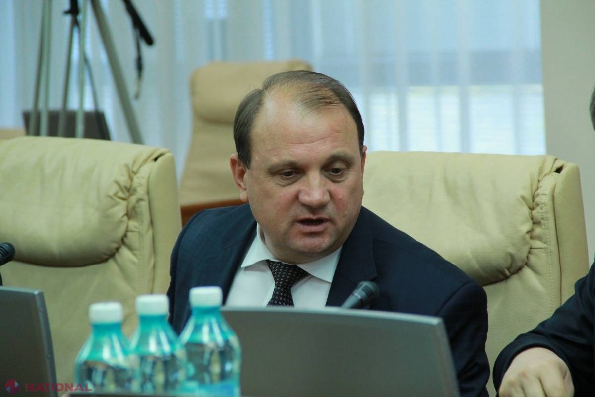 Vor rămâne Vasile Bumacov și Andrei Usatîi în Guvern?  Vezi ce spun cei doi
