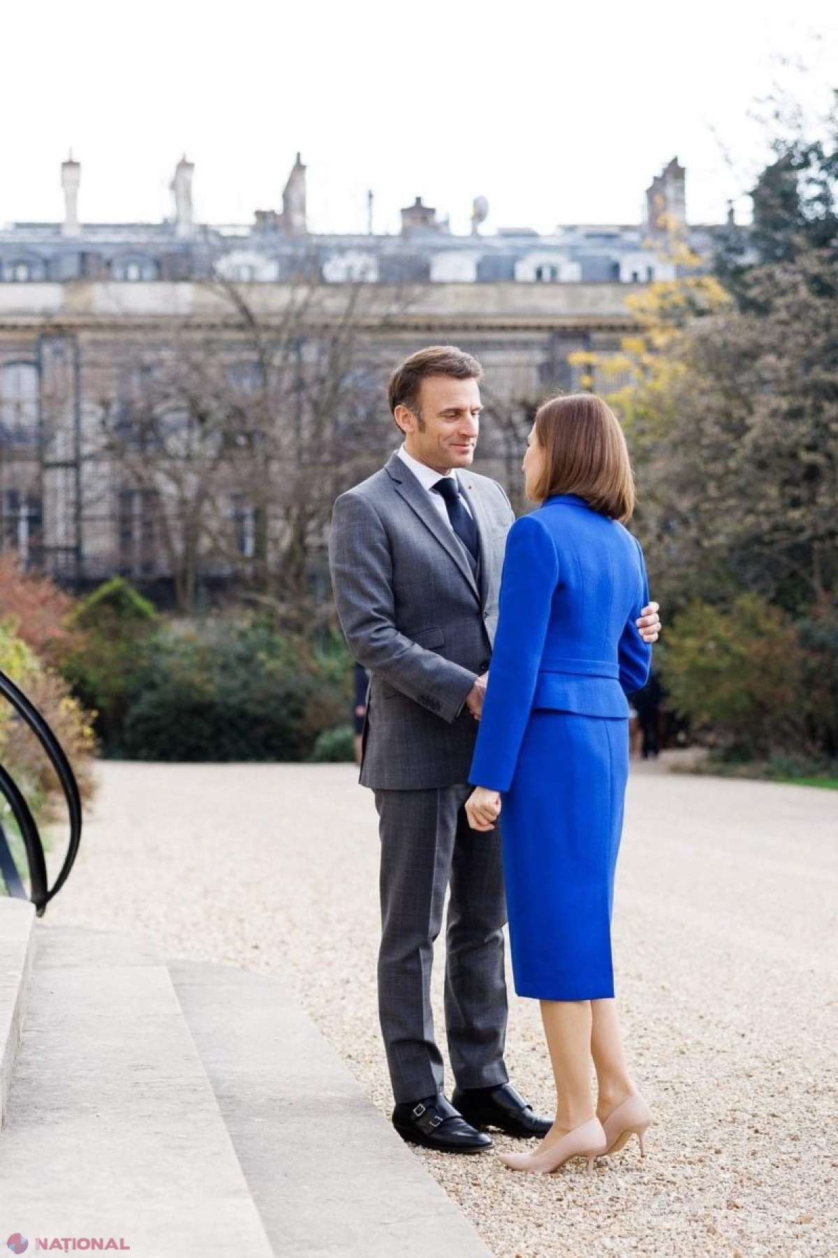 Preşedintele Franței, Emmanuel Macron, decorat cu „Ordinul Republicii” al R. Moldova. Și Maia Sandu a primit cea mai înaltă distincție a Franței