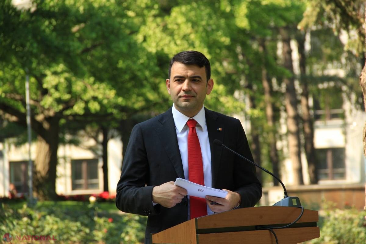 FOTO // Ultimul SELFIE al premierului Chiril Gaburici. Vezi unde l-a făcut