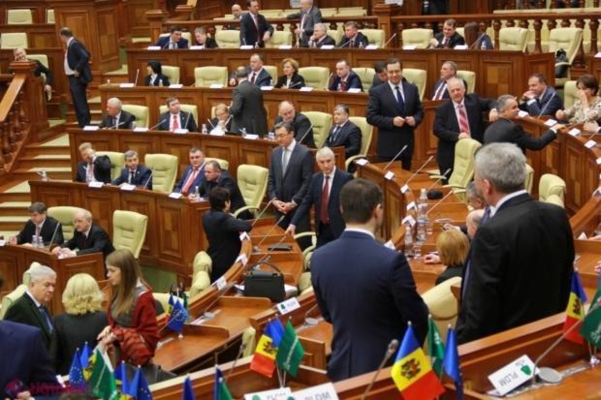 Prime de Paști pentru deputați. De trei ori mai MARI faţă de anul trecut