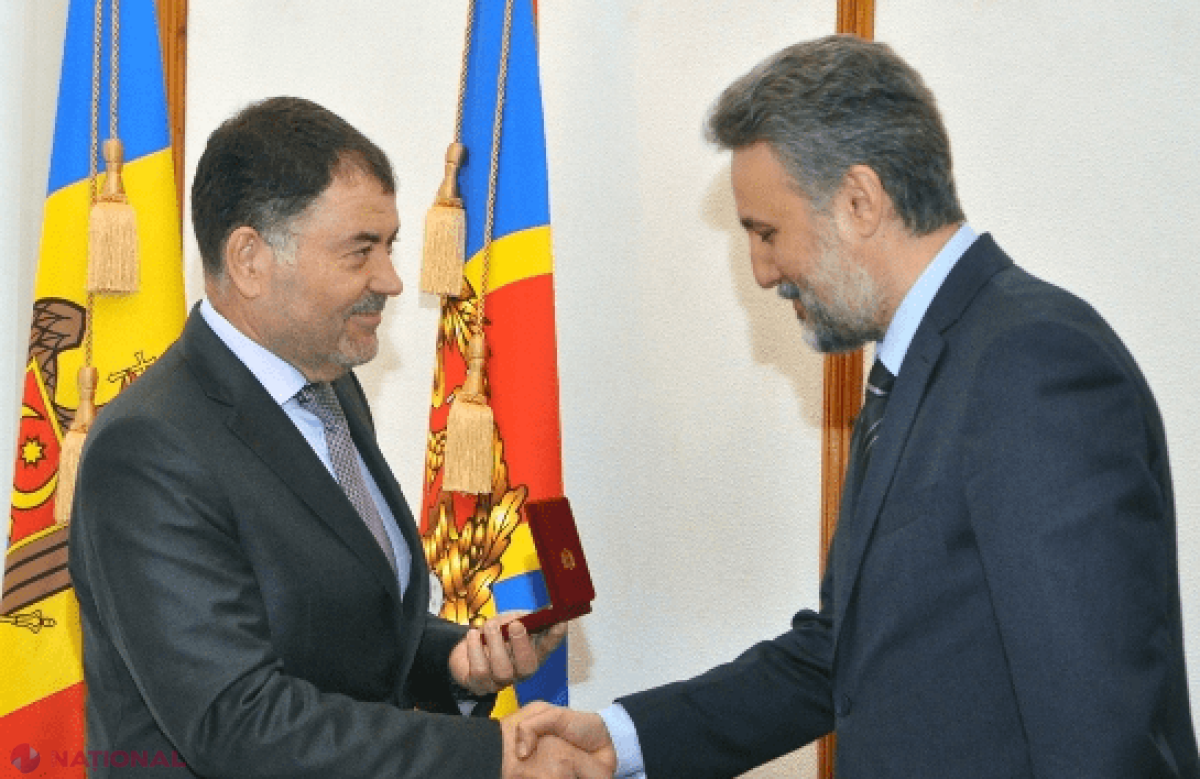 Marius Lazurca, decorat la Chișinău la sfârșit de mandat