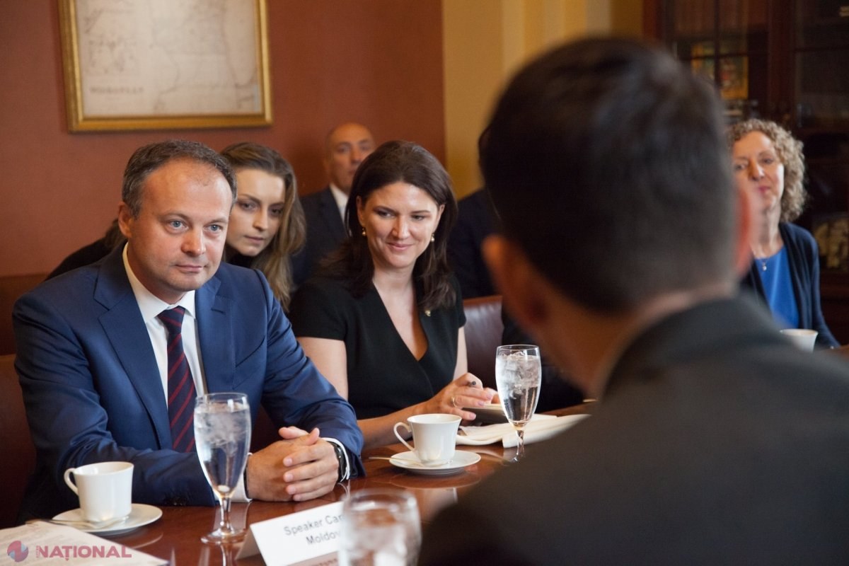 Președintele Parlamentului a plecat la Washington. Andrian Candu va vorbi în SUA despre „RISCURILE și provocările din regiune, precum și despre amenințările hibride, inclusiv în contextul politic de la Chișinău”