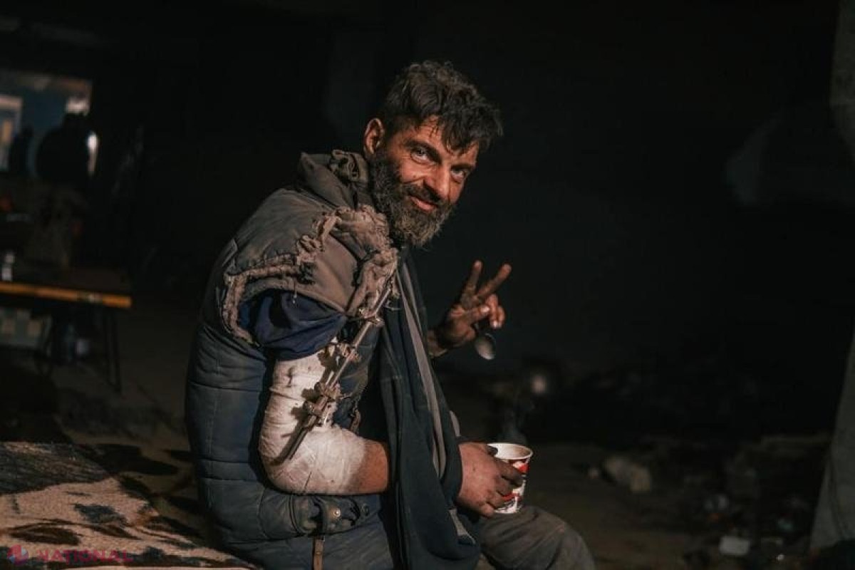 FOTO // Imagini cutremurătoare cu luptătorii de la Azovstal care refuză să se predea rușilor