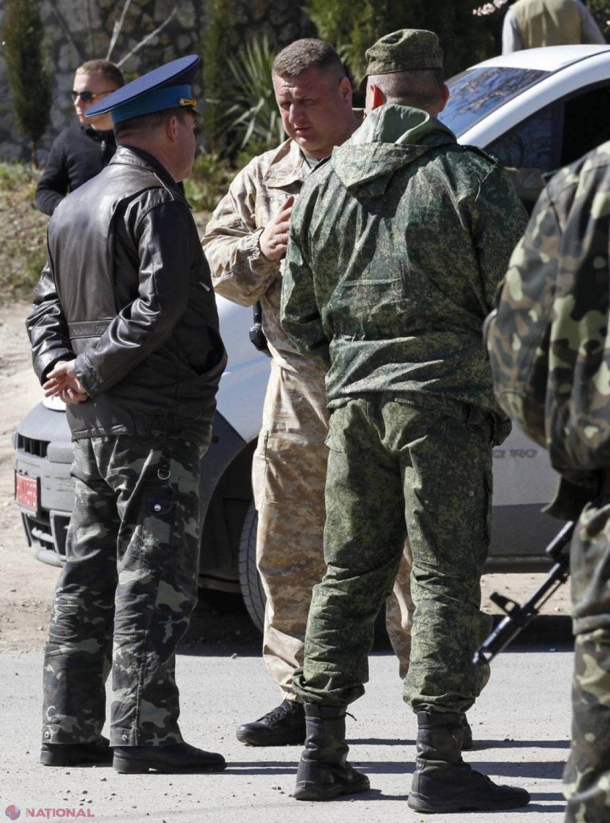 FOTO // Ar putea avea loc o LUPTĂ CRÂNCENĂ între militarii ucraineni şi cei ruşi.