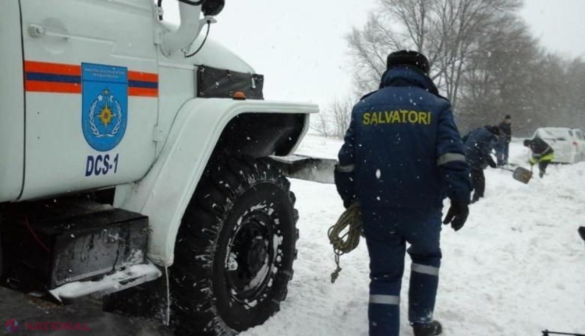 ACTUALIZARE // Peste 160 de localități, fără energie electrică din cauza viscolului: Ambulanțe, autobuze sau microbuze pline cu pasageri, scoase din nămeți de către salvatori