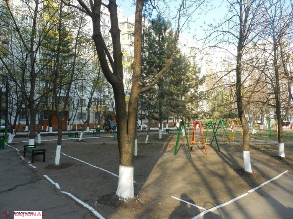 Autoritățile locale promit să repare 80 de curți de bloc din Chișinău în 2019